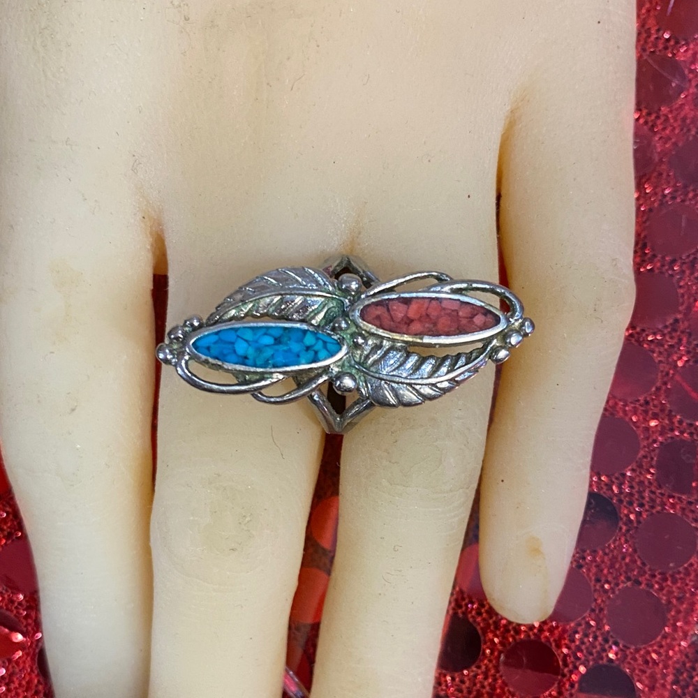 Vintage Turquoise and Coral Ring Sz 5-1/2 - Picture 3 of 5